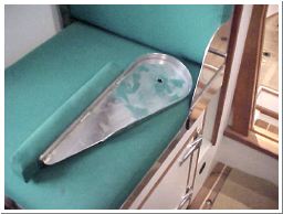 helm seat-1.jpg
